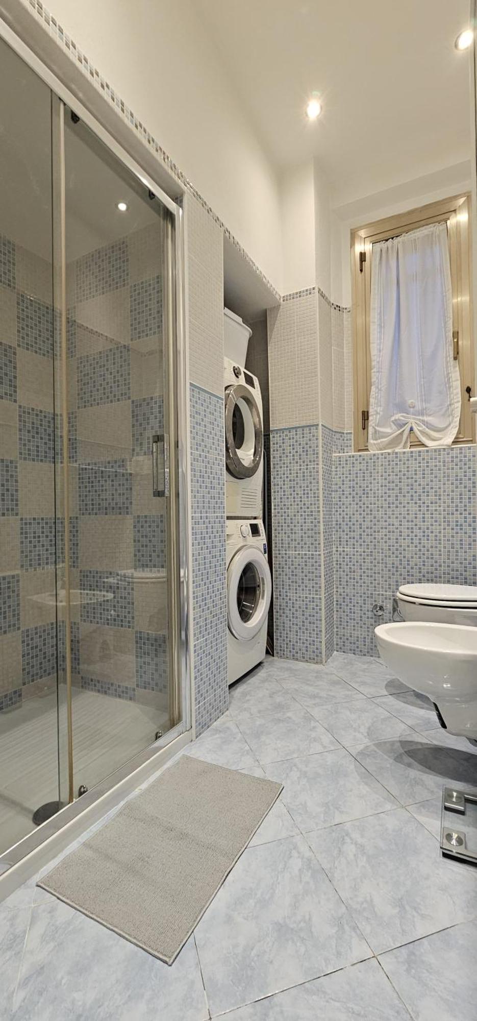 Luxury Station Apartment Болонья Экстерьер фото