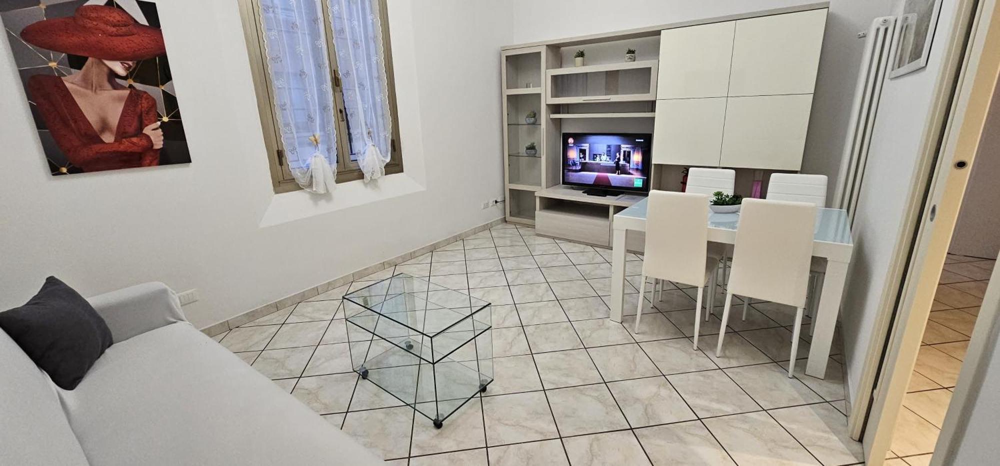 Luxury Station Apartment Болонья Экстерьер фото